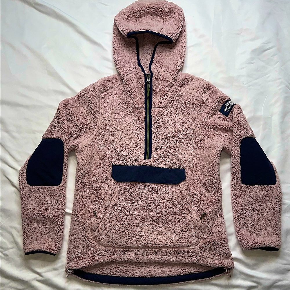 NorthFace Women’s Sherpa Hoodie